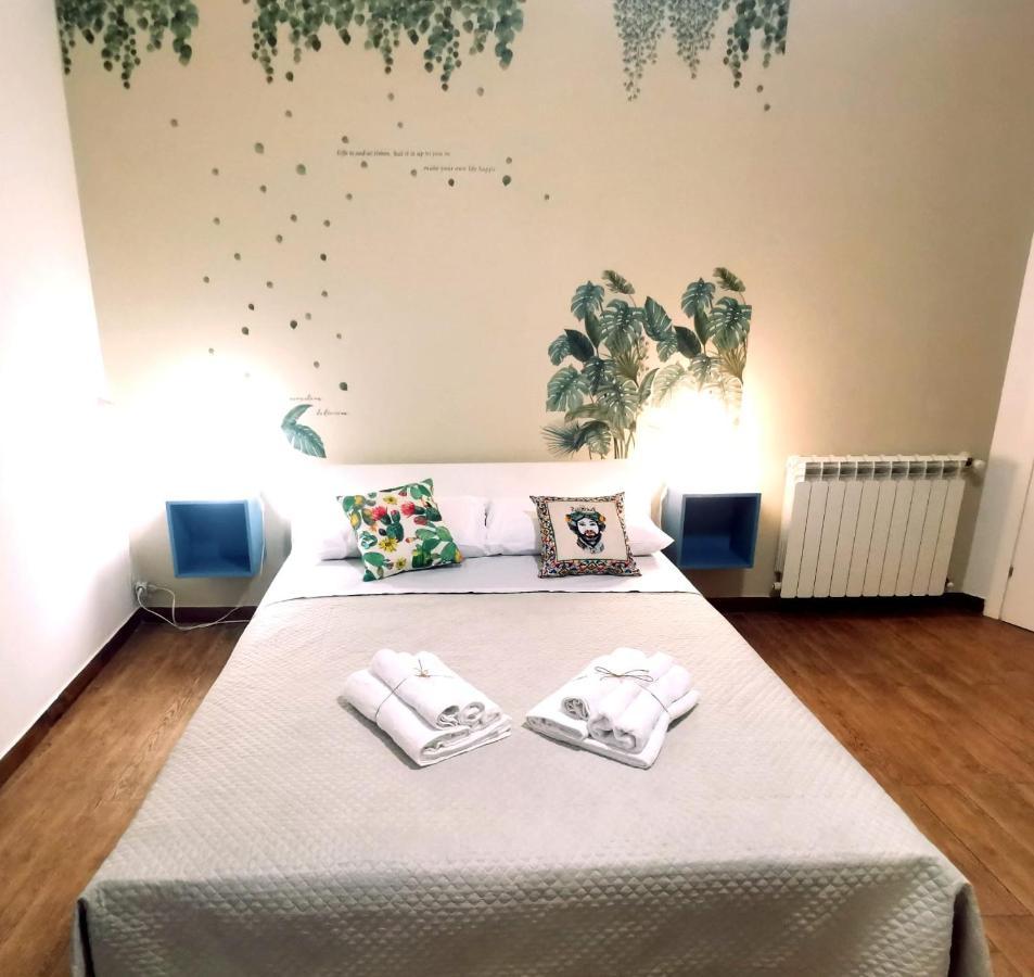 A Due Passi Dal Centro Sweet Rooms Agrigento Exterior foto