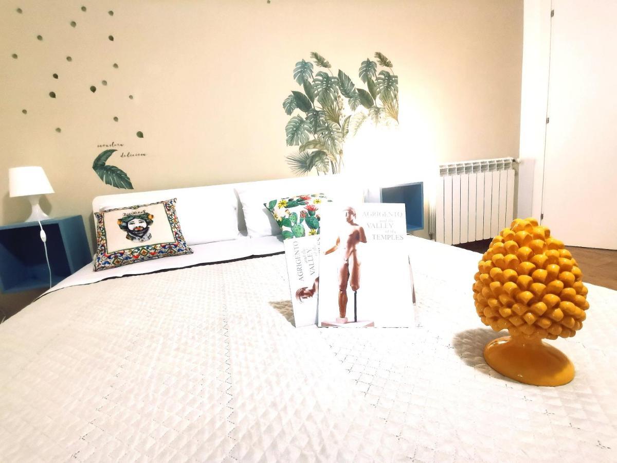 A Due Passi Dal Centro Sweet Rooms Agrigento Exterior foto