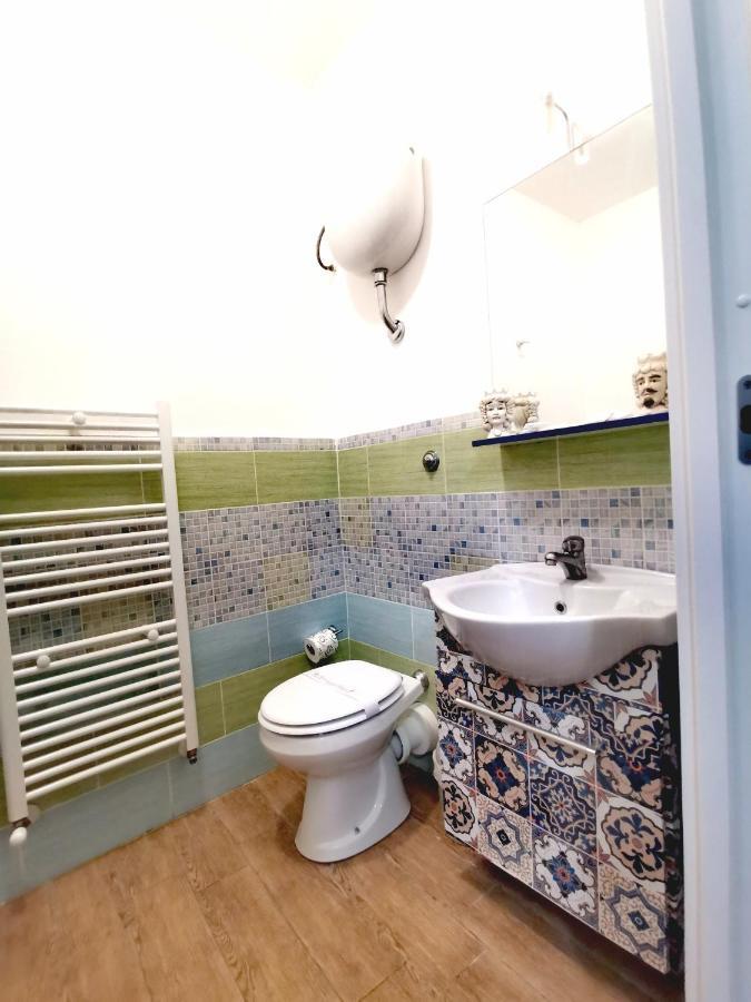 A Due Passi Dal Centro Sweet Rooms Agrigento Exterior foto
